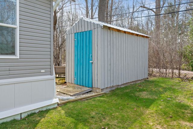 302 Penny Lane, Shelburne, VT 05482