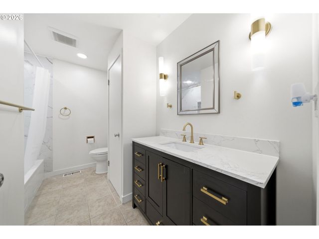 14770 Sw HART Rd, Beaverton, OR 97007