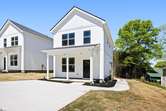 207 Wildwood Drive, Greer, SC 29651