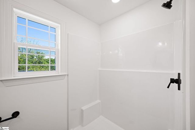 207 Wildwood Drive, Greer, SC 29651