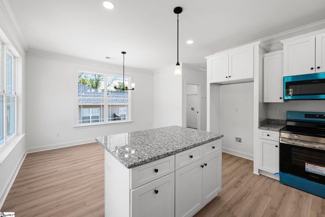 207 Wildwood Drive, Greer, SC 29651