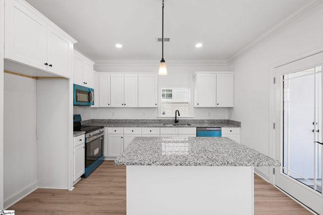 207 Wildwood Drive, Greer, SC 29651