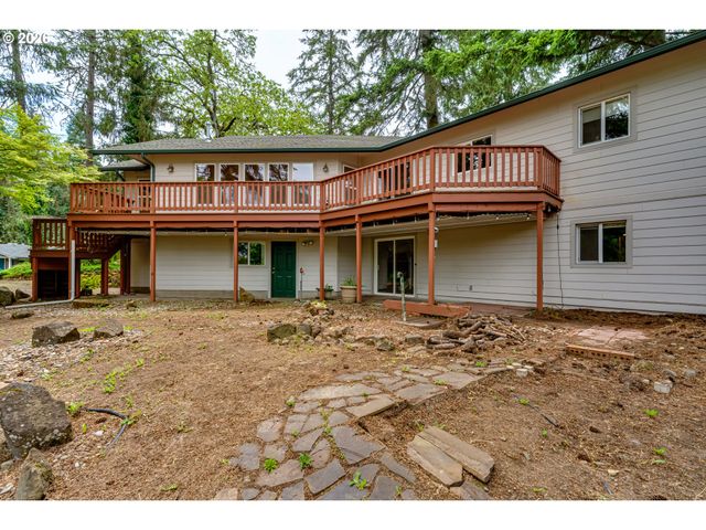2890 CHAMBERS St, Eugene, OR 97405