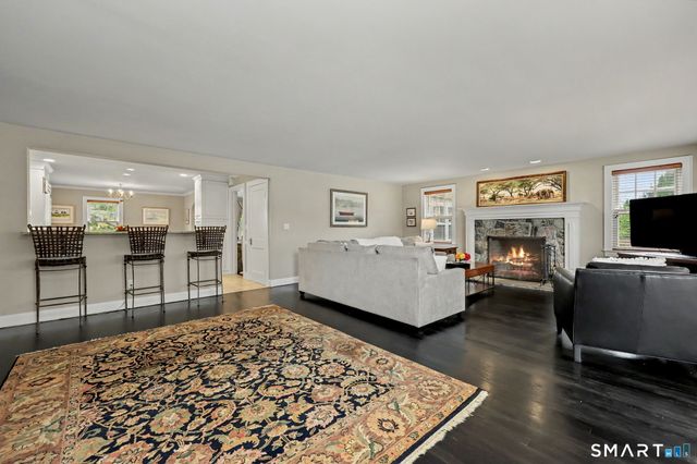 12 Ludlow Manor, Norwalk, CT 06855