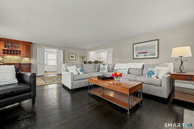 12 Ludlow Manor, Norwalk, CT 06855