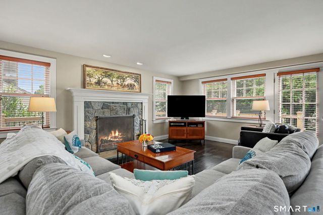 12 Ludlow Manor, Norwalk, CT 06855