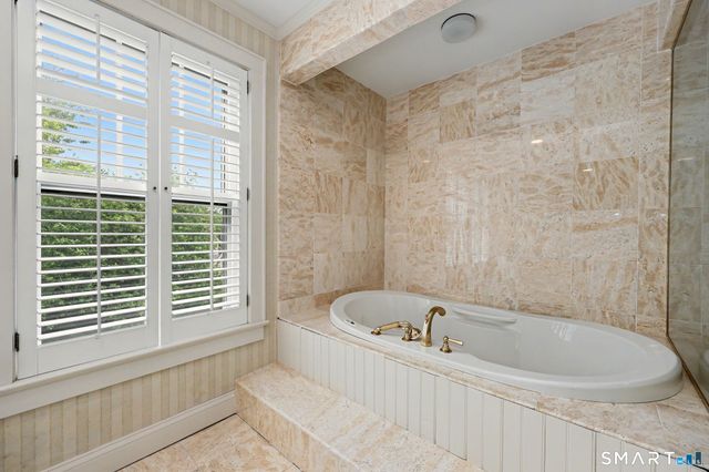 12 Ludlow Manor, Norwalk, CT 06855