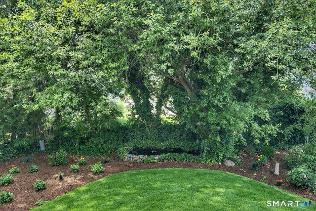 12 Ludlow Manor, Norwalk, CT 06855