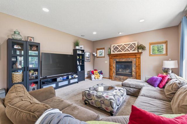 5701 Oregon Court, Crystal, MN 55428
