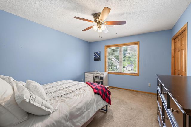 5701 Oregon Court, Crystal, MN 55428