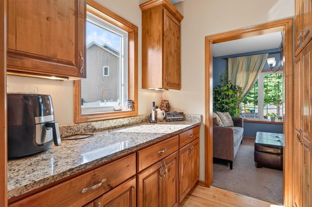 5701 Oregon Court, Crystal, MN 55428