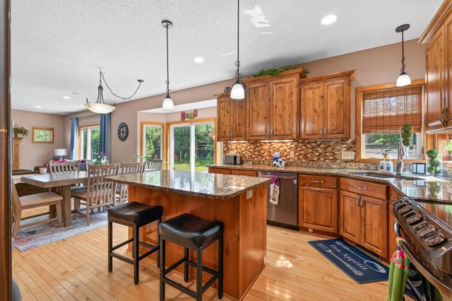5701 Oregon Court, Crystal, MN 55428