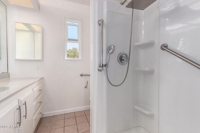2650 W UNION HILLS Drive 163, Phoenix, AZ 85027