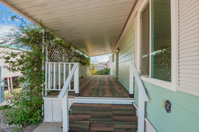 2650 W UNION HILLS Drive 163, Phoenix, AZ 85027
