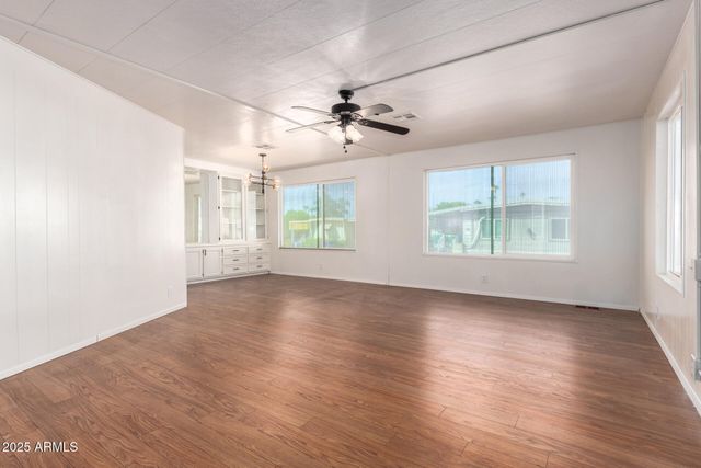 2650 W UNION HILLS Drive 163, Phoenix, AZ 85027