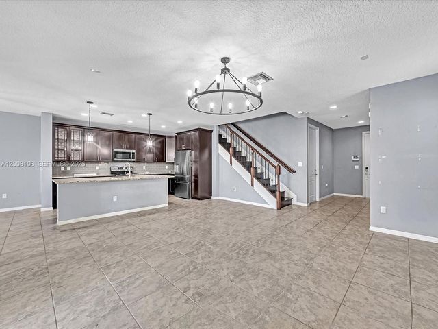 6447 Osprey Landing St, Davie, FL 33314