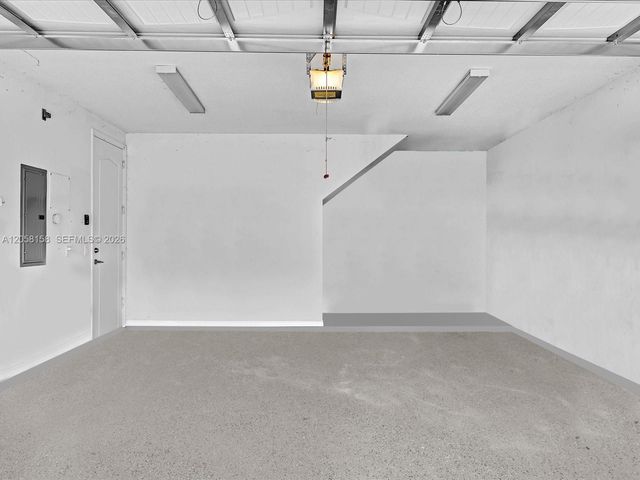 6447 Osprey Landing St, Davie, FL 33314
