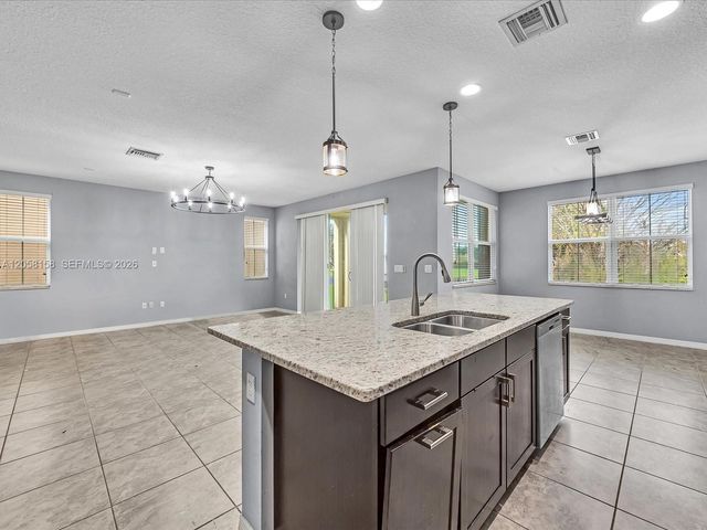 6447 Osprey Landing St, Davie, FL 33314