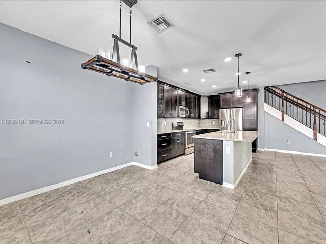 6447 Osprey Landing St, Davie, FL 33314