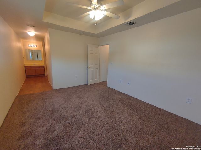 8011 Maverick Climb, San Antonio, TX 78250
