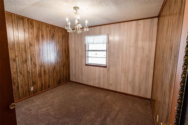 205 Bonham Street, Nocona, TX 76255