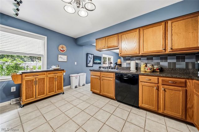 8506 Lake Shore Boulevard, Mentor, OH 44060