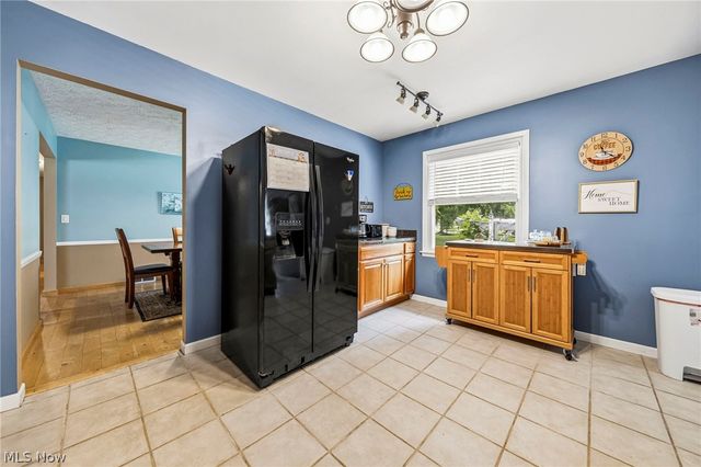 8506 Lake Shore Boulevard, Mentor, OH 44060