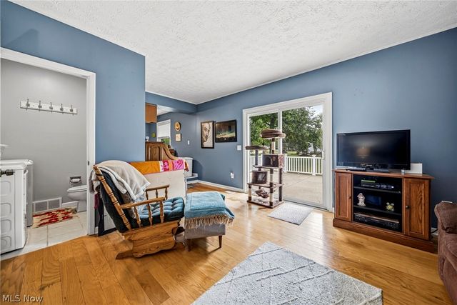 8506 Lake Shore Boulevard, Mentor, OH 44060