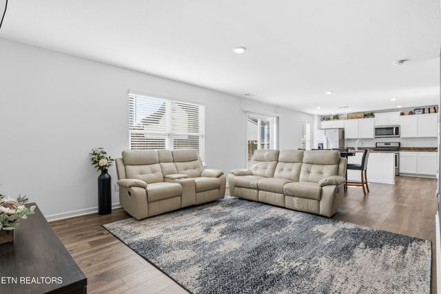 9435 Avian Forest Lane, Heiskell, TN 37754