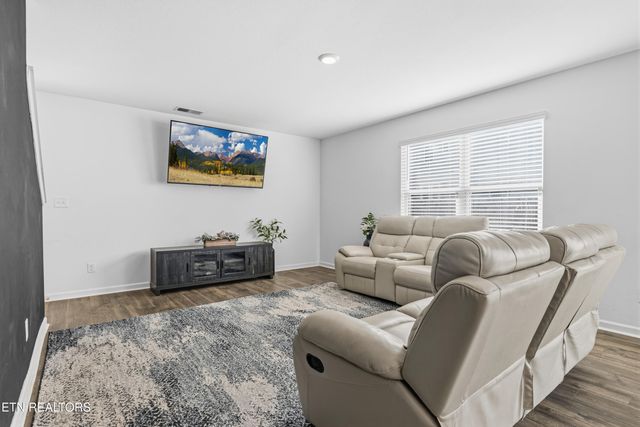 9435 Avian Forest Lane, Heiskell, TN 37754