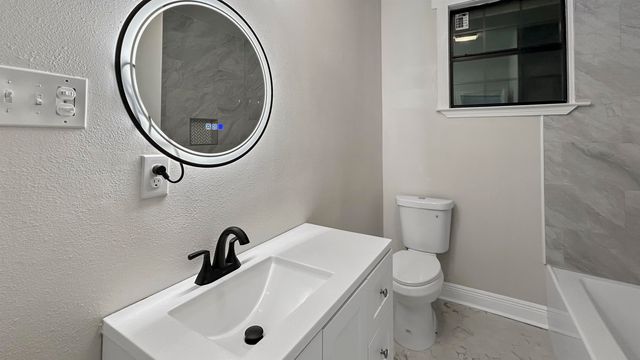 2320 Allen St, New Orleans, LA 70119