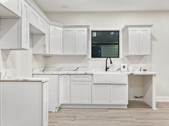 2320 Allen St, New Orleans, LA 70119