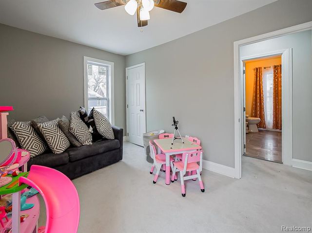 420 Mount Vernon Street, Detroit, MI 48202