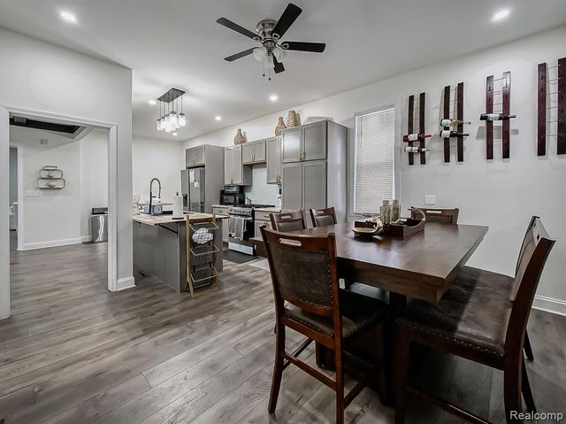 420 Mount Vernon Street, Detroit, MI 48202