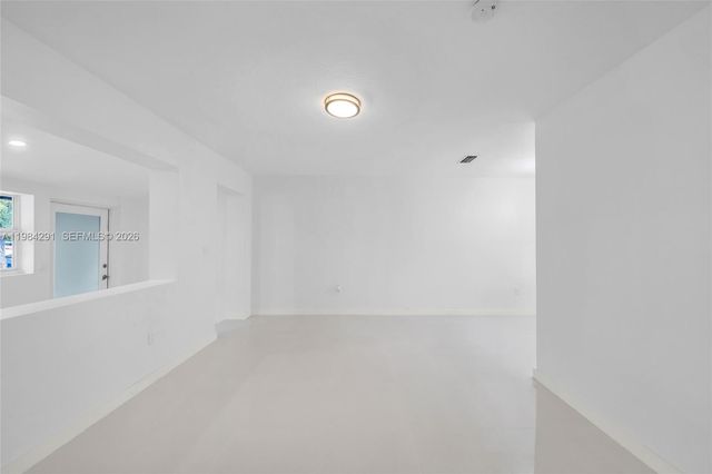 27 Suffolk Ave 0, Hialeah, FL 33010