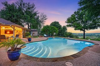 85 Crown Road, Willow Park, TX 76087