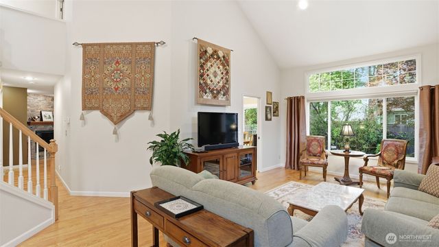 25812 SE 41st Street, Sammamish, WA 98029