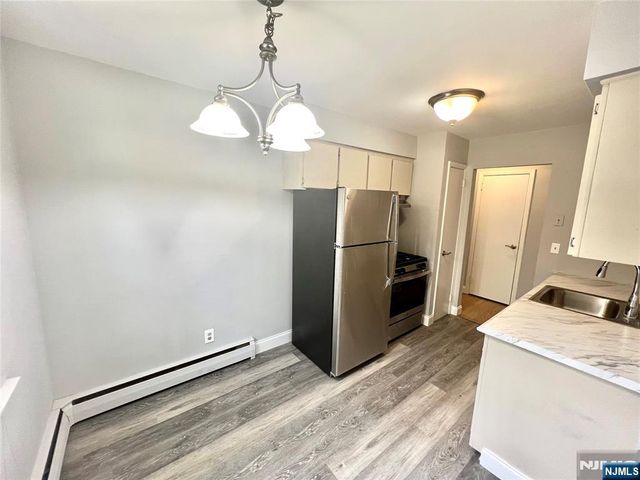 15-1 Spruce Street 15-1, Oakland, NJ 07436