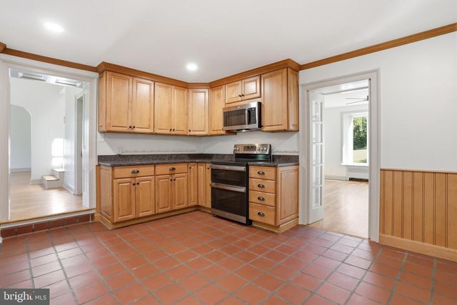 8805 REICHARD RD, Fairplay, MD 21733