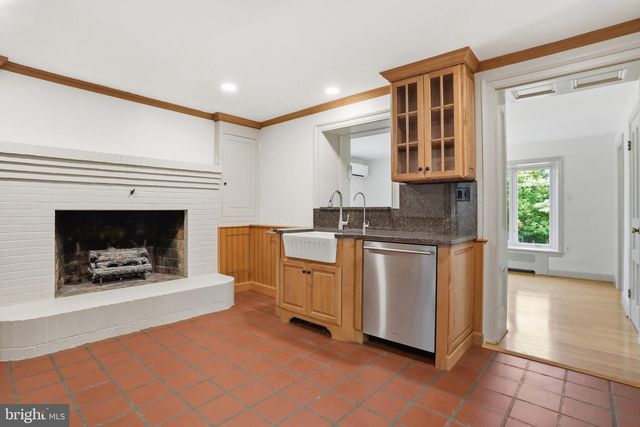 8805 REICHARD RD, Fairplay, MD 21733