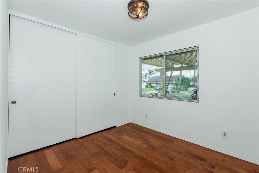 Image 16 of property listing at 2150 S Buena Vista, Corona, CA 92882