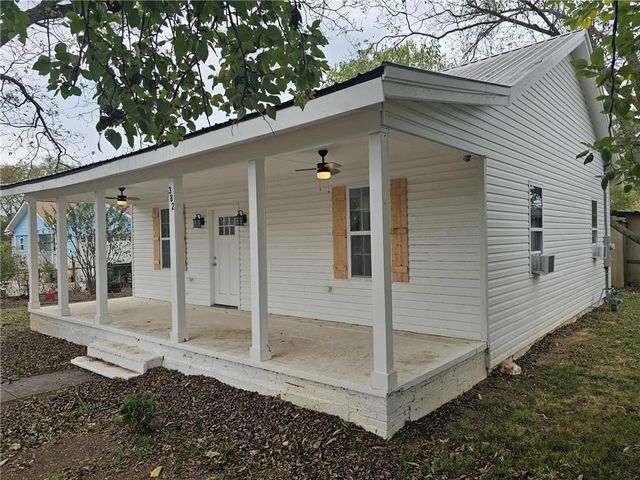 382 5th Street, Cedartown, GA 30125