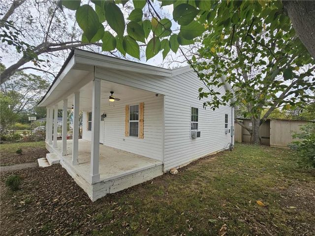 382 5th Street, Cedartown, GA 30125