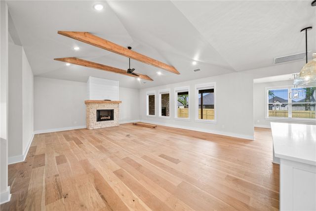 1400 Josephine Drive, Centerton, AR 72719