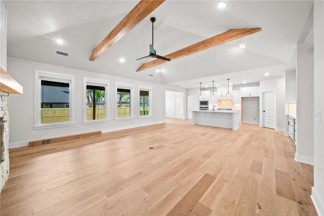 1400 Josephine Drive, Centerton, AR 72719