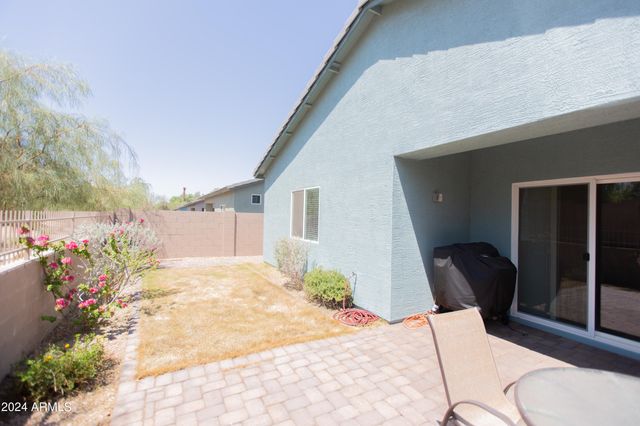533 W HARWELL Road, Phoenix, AZ 85041