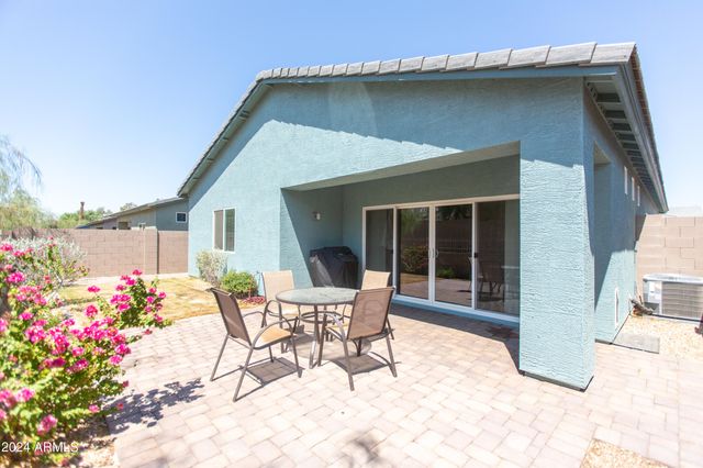 533 W HARWELL Road, Phoenix, AZ 85041