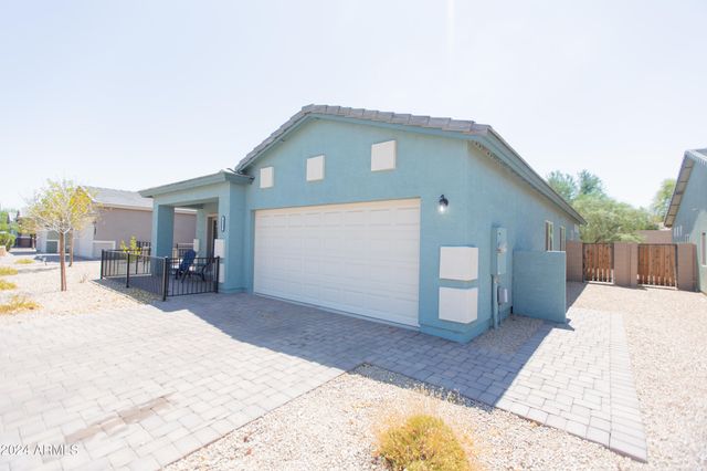 533 W HARWELL Road, Phoenix, AZ 85041