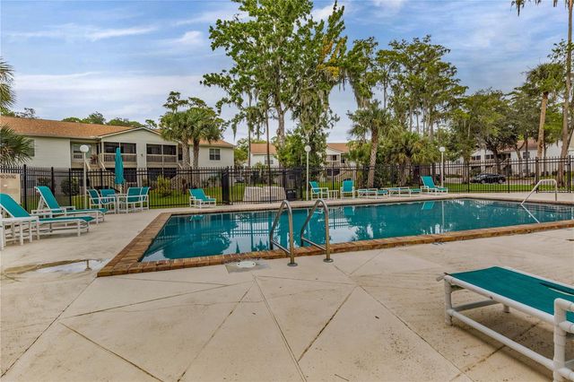 1600 BIG TREE ROAD U6, South Daytona, FL 32119