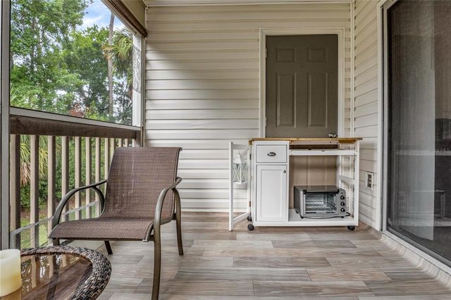 1600 BIG TREE ROAD U6, South Daytona, FL 32119